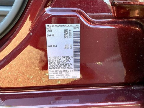 Used 2024 Nissan Altima 2.5 SV image 33