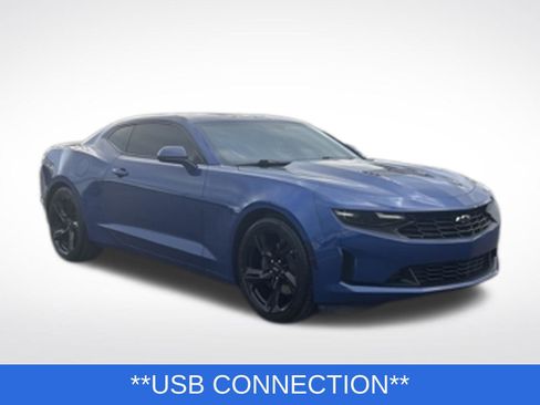 Used 2023 Chevrolet Camaro LT RWD image 7