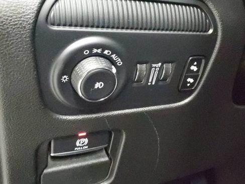 Used 2024 Jeep Wagoneer Series II w/ Flexible Seating Group RWD image 26