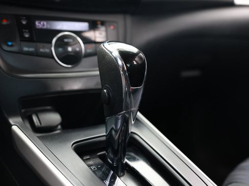 Used 2019 Nissan Sentra SV image 39