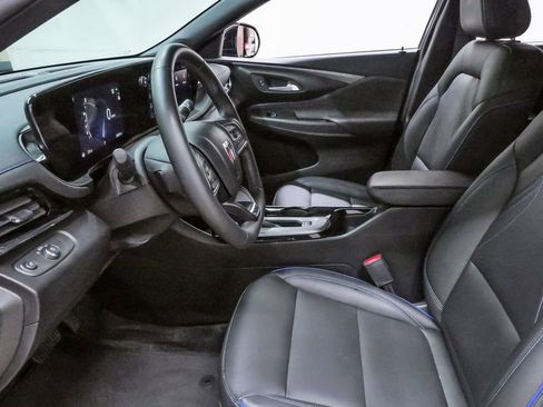 Used 2024 Buick Envista Sport Touring w/ Advanced Safety Package FWD image 9