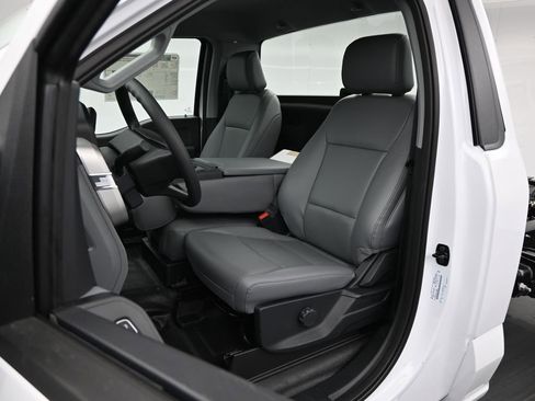 New 2026 Ford F350 XL w/ XL Chrome Package RWD image 8