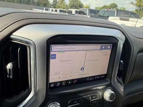 Used 2020 GMC Sierra 1500 SLT AWD/4WD image 25