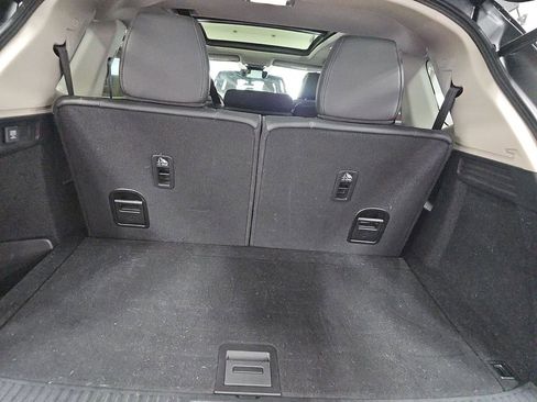 Used 2023 Acura MDX SH-AWD image 11