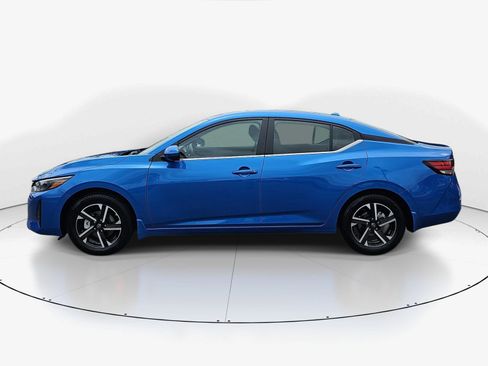 Used 2025 Nissan Sentra SV FWD image 7