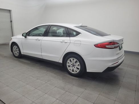 Used 2020 Ford Fusion S image 3