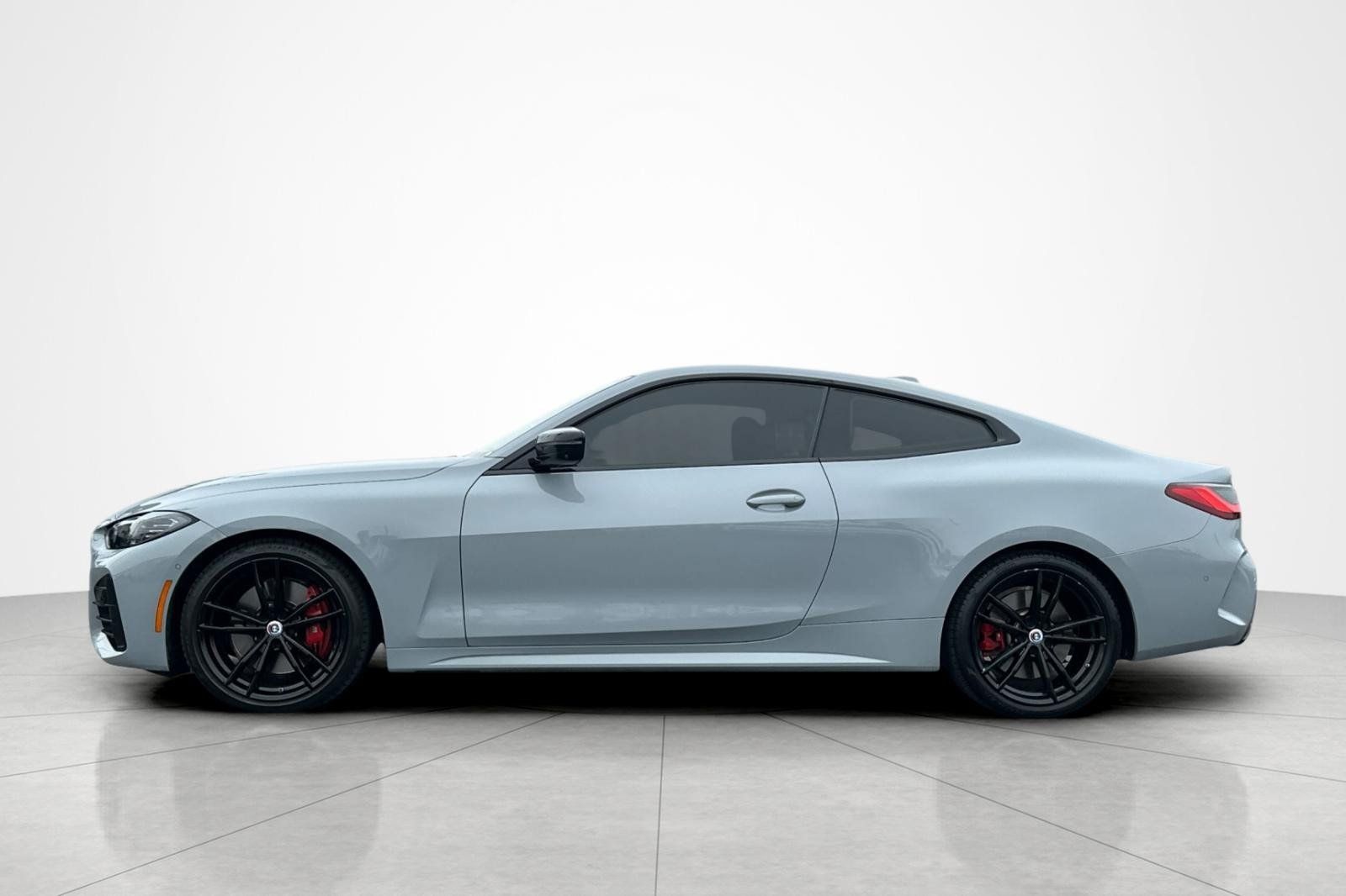 Used 2023 BMW M440i Coupe w/ Premium Package RWD image 2