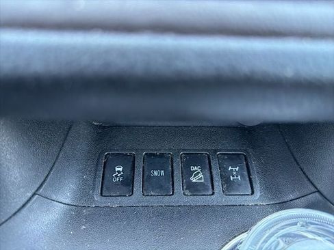 Used 2017 Toyota Highlander XLE w/ Protection Package #3 AWD/4WD image 20