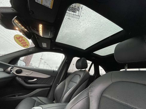 Used 2022 Mercedes-Benz GLC 300 image 15