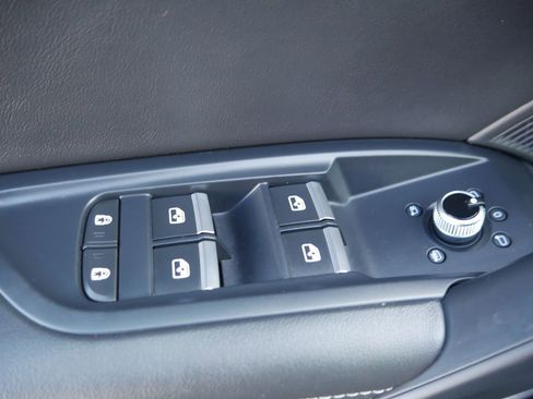 Certified 2023 Audi Q5 2.0T Premium Plus w/ Premium Plus Package image 18