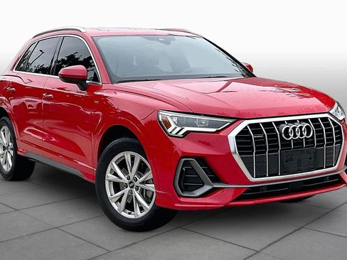 Used 2022 Audi Q3 2.0T Premium Plus AWD/4WD image 3
