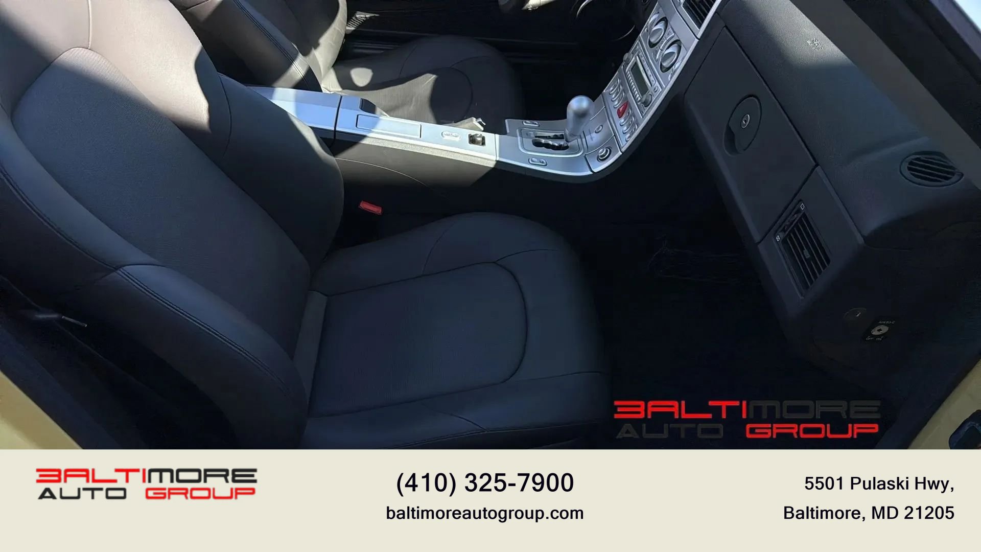 Used 2008 Chrysler Crossfire Limited RWD image 22