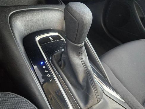 Used 2025 Toyota Corolla LE image 15