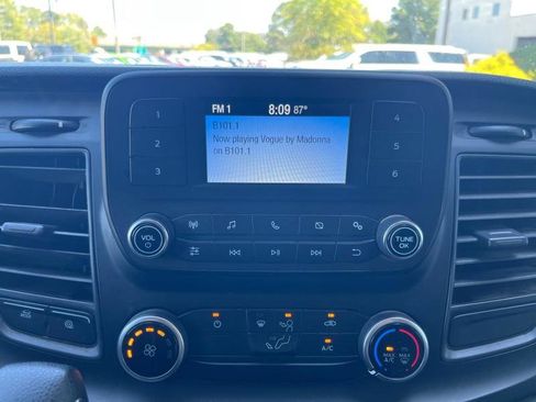 Used 2022 Ford Transit 250 Medium Roof AWD w/ Load Area Protection Package image 17