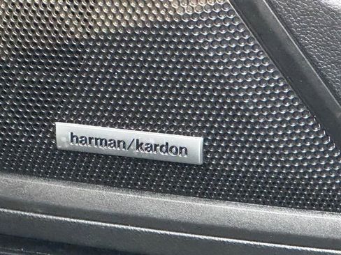 Used 2025 Subaru Outback Limited image 25