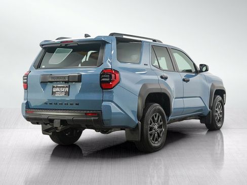 Used 2026 Toyota 4Runner SR5 AWD/4WD image 5
