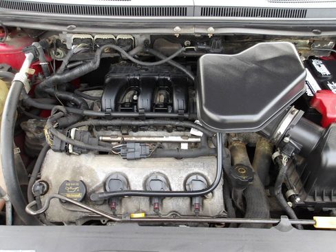 Used 2009 Ford Edge SEL image 26