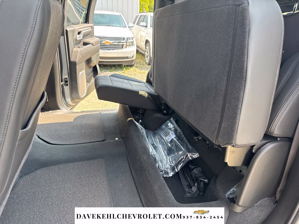 Used 2025 Chevrolet Silverado 3500 High Country w/ High Country Premium Package AWD/4WD image 27