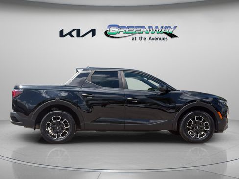 Used 2023 Hyundai Santa Cruz SEL AWD/4WD image 7