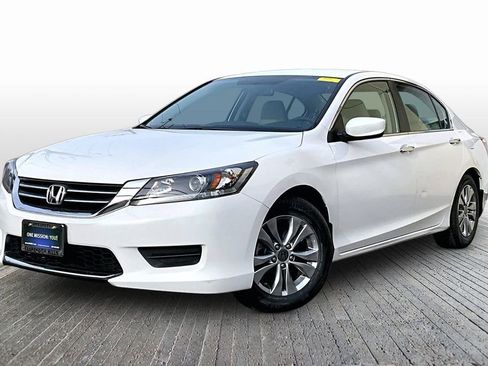 Used 2014 Honda Accord LX image 3