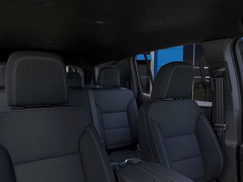 New 2026 Chevrolet Traverse LT w/ Midnight/Sport Edition AWD/4WD image 24