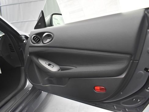 New 2025 Nissan Z Sport w/ Floor Mat Package image 19