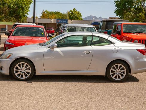 Used 2010 Lexus IS 250C RWD image 8