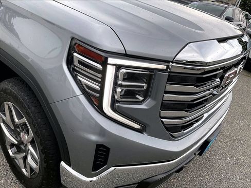 Used 2023 GMC Sierra 1500 SLT w/ SLT Premium Package AWD/4WD image 33