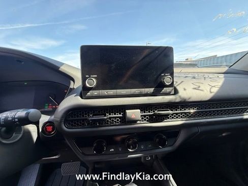 Used 2023 Honda HR-V LX image 6