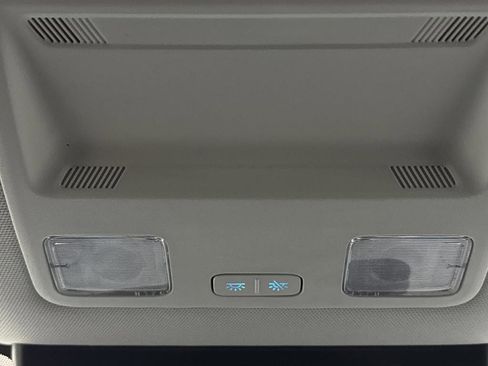 Used 2025 Ford Maverick Lariat w/ Black Appearance Package image 16