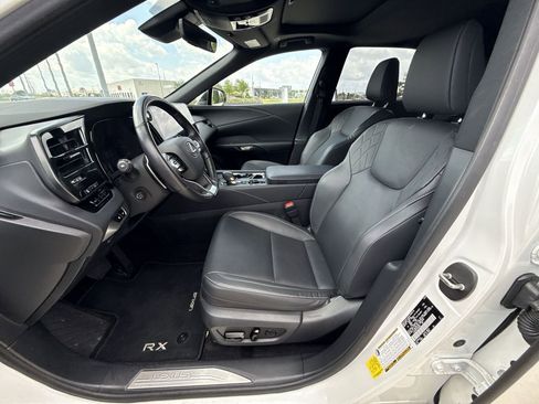 Used 2025 Lexus RX 350 Premium w/ Accessory Package (Z1) FWD image 30