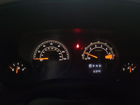 Used 2015 Jeep Patriot High Altitude image 23