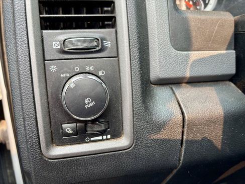 Used 2013 RAM 1500 Tradesman w/ Popular Equipment Group AWD/4WD image 15