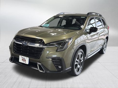 Certified 2025 Subaru Ascent Touring AWD/4WD image 3