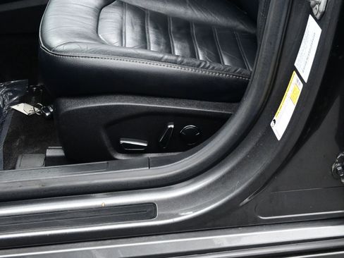 Used 2017 Ford Fusion Energi SE image 11