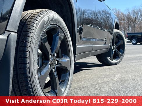 New 2026 Jeep Grand Cherokee Limited AWD/4WD image 13