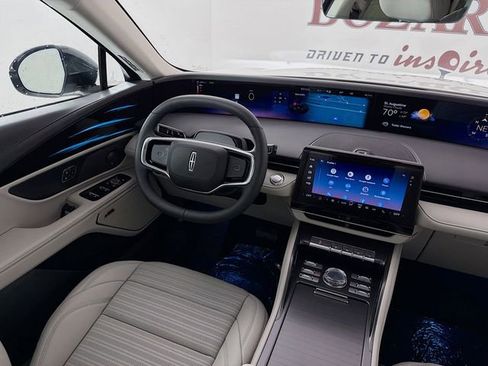 New 2026 Lincoln Nautilus Reserve w/ Jet Appearance Package image 24