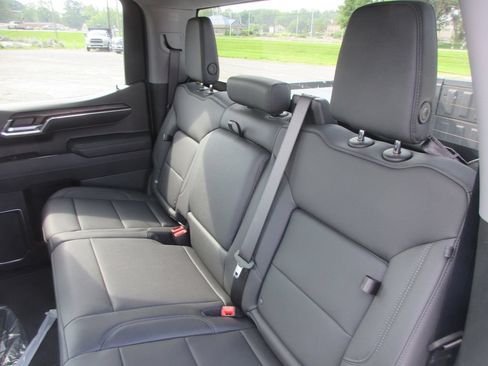 New 2026 GMC Sierra 1500 SLT w/ SLT Premium Package AWD/4WD image 14