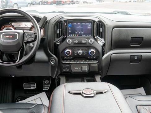 Used 2022 GMC Sierra 1500 SLT w/ SLT Premium Plus Package AWD/4WD image 25