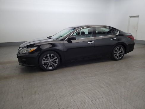 Used 2018 Nissan Altima 2.5 SR w/ SR Special Edition image 2