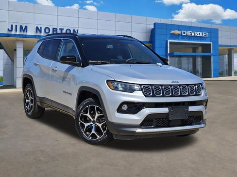 Used 2025 Jeep Compass Limited AWD/4WD image 1
