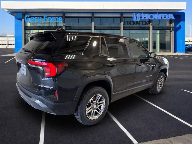 Used 2026 GMC Terrain Elevation FWD image 2
