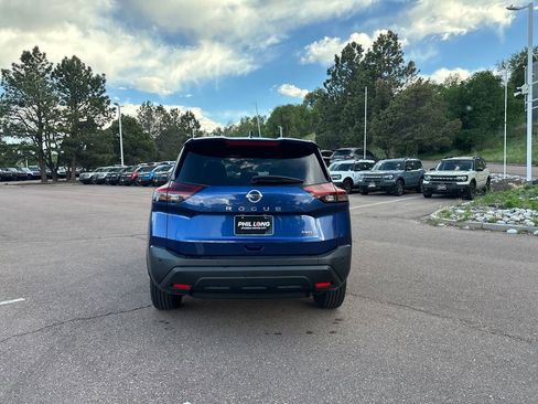 Used 2021 Nissan Rogue S AWD/4WD image 4