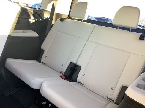 Certified 2025 Hyundai Santa Fe Calligraphy image 23