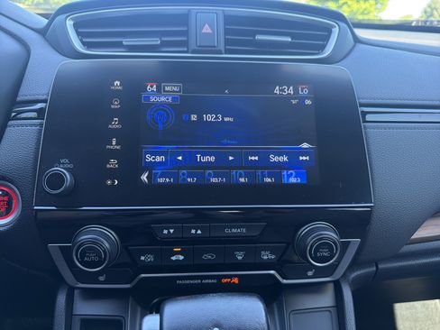 Used 2021 Honda CR-V Touring image 17