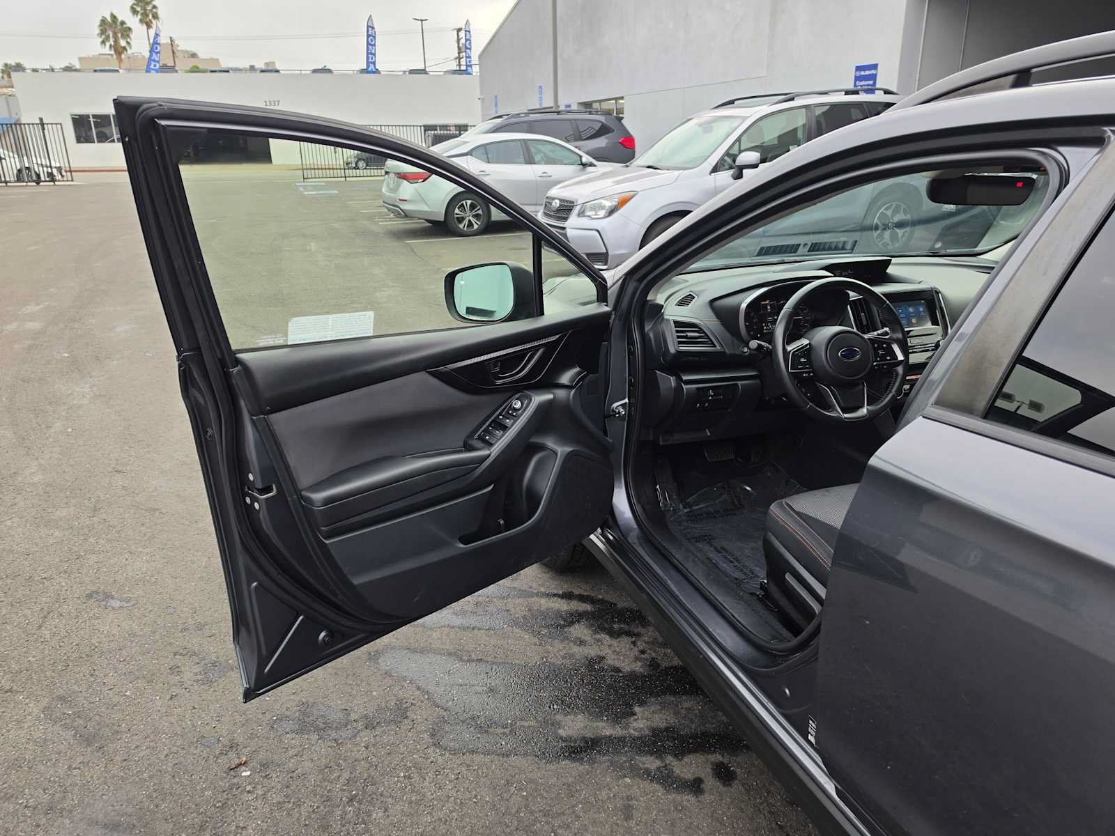Used 2023 Subaru Crosstrek 2.0i Premium AWD/4WD image 19
