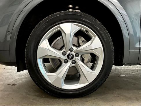 Used 2023 Audi Q5 2.0T Prestige image 11