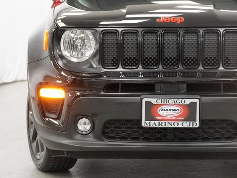 Certified 2023 Jeep Renegade Latitude image 6