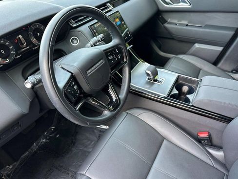 Used 2026 Land Rover Range Rover Velar S AWD/4WD image 3
