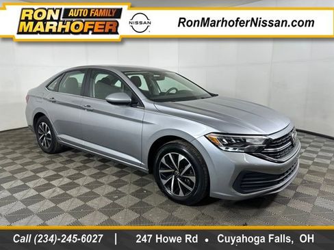 Used 2023 Volkswagen Jetta S image 1